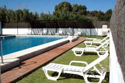 Imagen de la piscina del Hotel La Codorniz. Foto 20