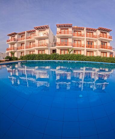 Imagen general del Hotel La Colina, Cerro Prieto. Foto 15