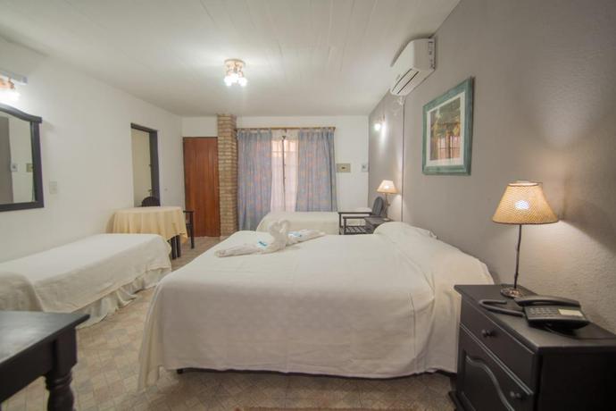 Imagen general del Hotel La Colina del Sol. Foto 4