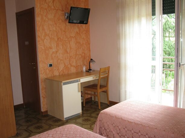 Imagen de la habitación del Hotel La Collina, Casnate Con Bernate. Foto 18