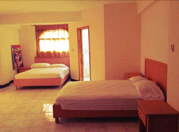 Imagen de la habitación del Hotel La Colline. Foto 10