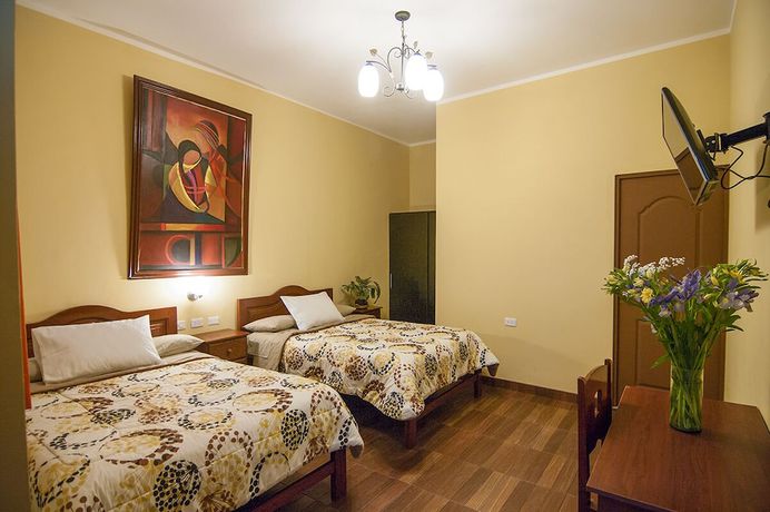 Imagen de la habitación del Hotel La Colmena, Santiago. Foto 8