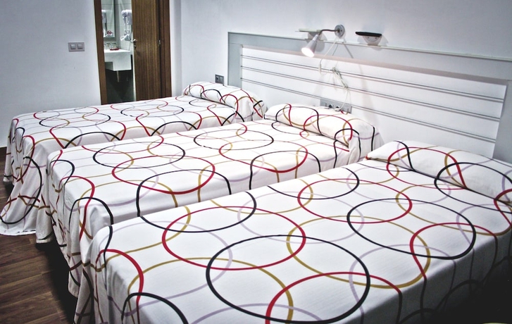 Imagen de la habitación del Hotel La Colombina. Foto 7