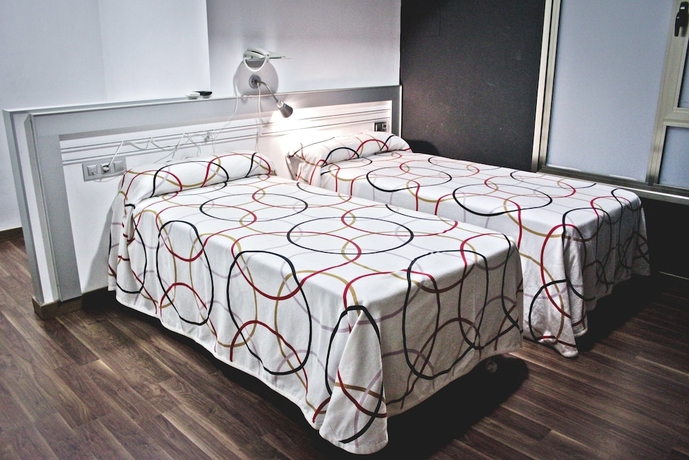 Imagen de la habitación del Hotel La Colombina. Foto 10