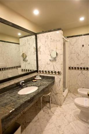 Imagen general del Hotel La Colonnina. Foto 3