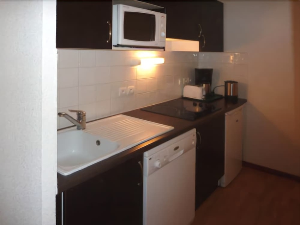 Imagen de la habitación del Hotel La Combe D'or. Foto 5