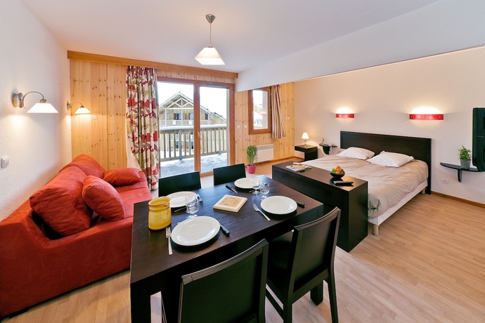 Imagen de la habitación del Hotel La Combe D'or. Foto 14