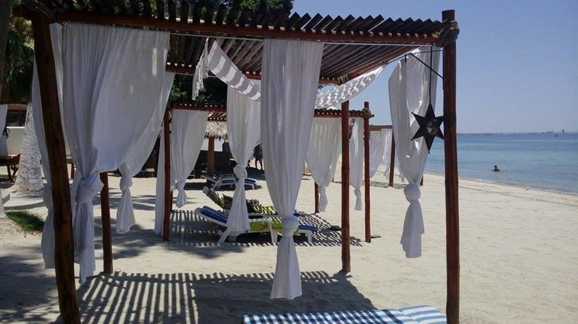 Imagen de los exteriores del Hotel La Concha Beach and Club. Foto 5