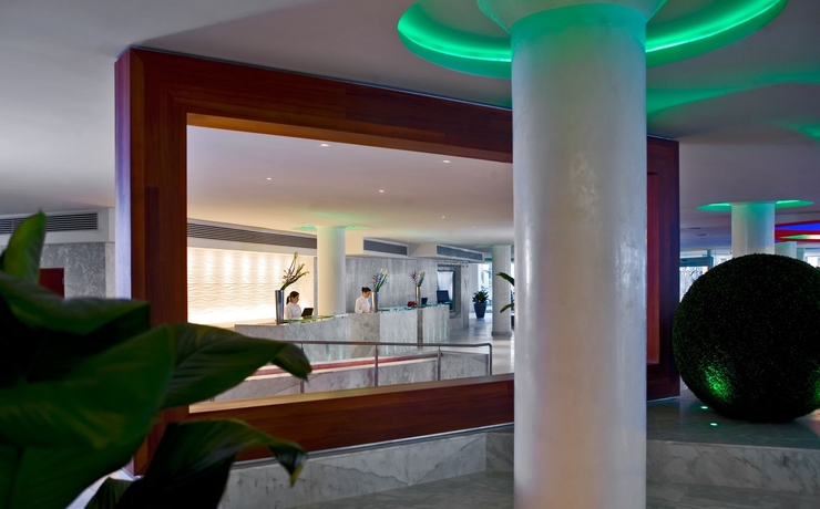 Imagen de los interiores del Hotel La Concha Renaissance San Juan Resort. Foto 7