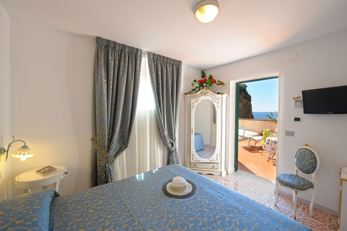 Imagen de la habitación del Hotel La Conchiglia, Praiano. Foto 4