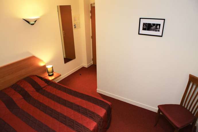 Imagen de la habitación del Hotel La Consigne. Foto 12