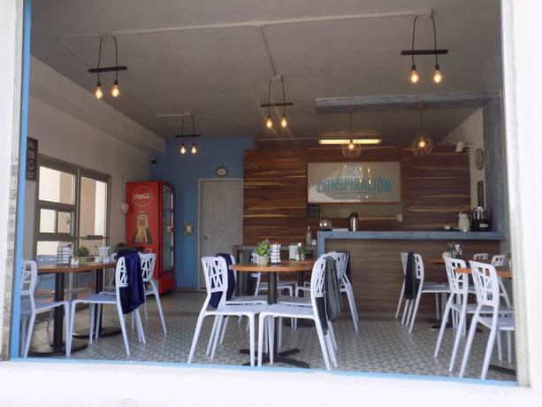 Imagen del bar/restaurante del Hotel La Conspiraci&oacute;n. Foto 3