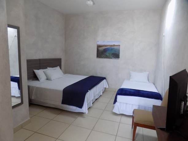 Imagen de la habitación del Hotel La Conspiraci&oacute;n. Foto 8
