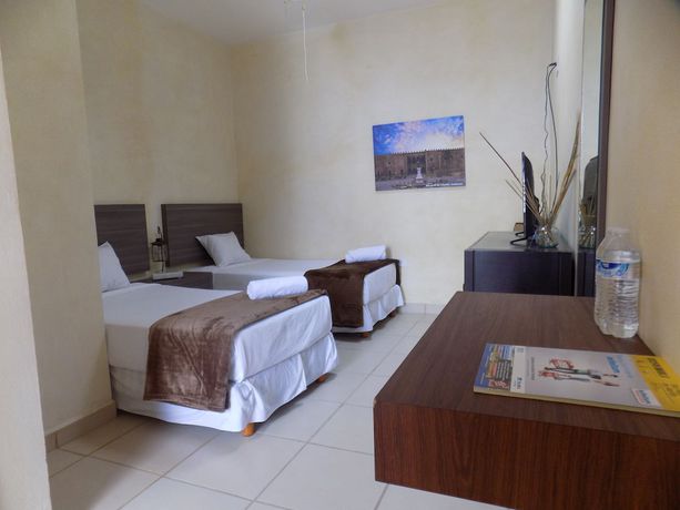 Imagen de la habitación del Hotel La Conspiraci&oacute;n. Foto 17