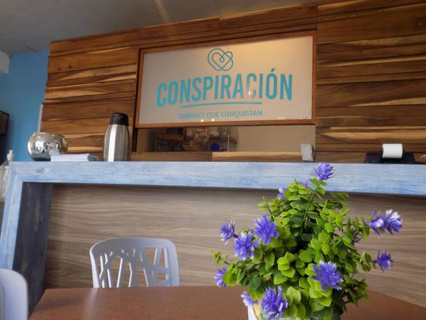 Imagen del bar/restaurante del Hotel La Conspiraci&oacute;n. Foto 4