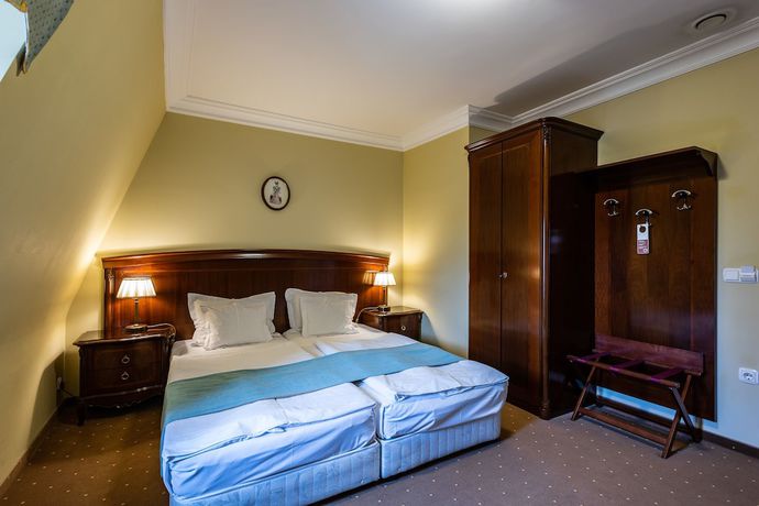 Imagen de la habitación del Hotel La Contessa Castle. Foto 11