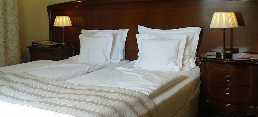 Imagen de la habitación del Hotel La Contessa Castle. Foto 17