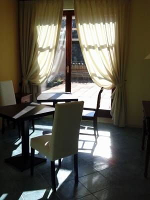 Imagen de los interiores del Hotel La Contrada. Foto 6