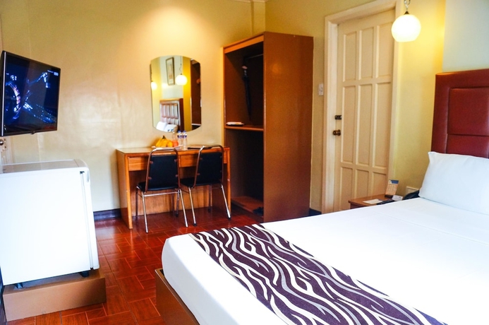 Imagen de la habitación del Hotel La Corona De Lipa. Foto 3