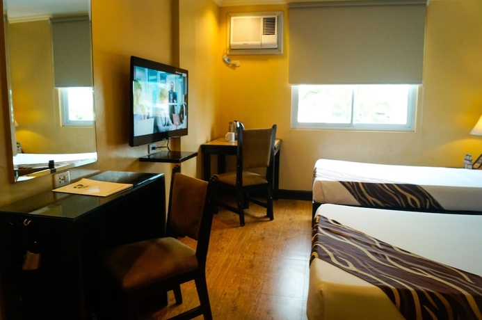 Imagen de la habitación del Hotel La Corona De Lipa. Foto 8