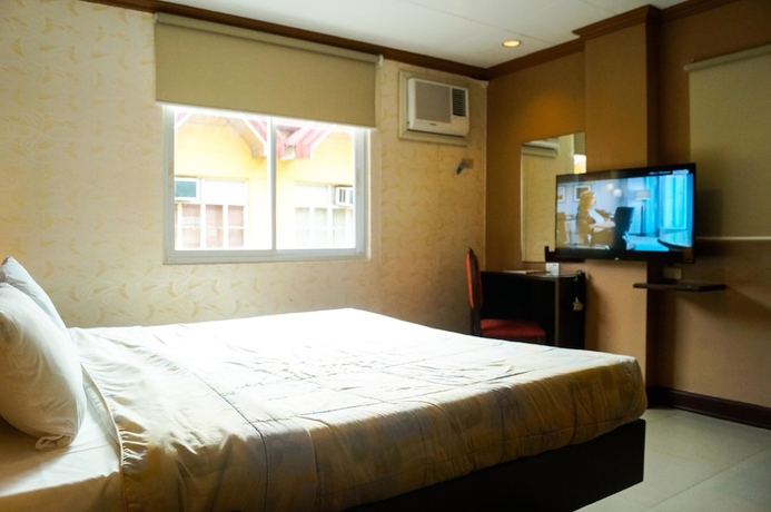 Imagen de la habitación del Hotel La Corona De Lipa. Foto 9