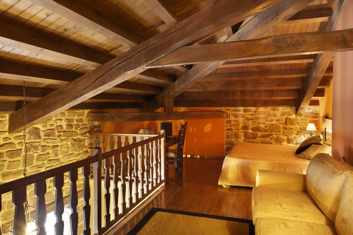 Imagen de los interiores del Hotel La Corte De Lugas. Foto 16