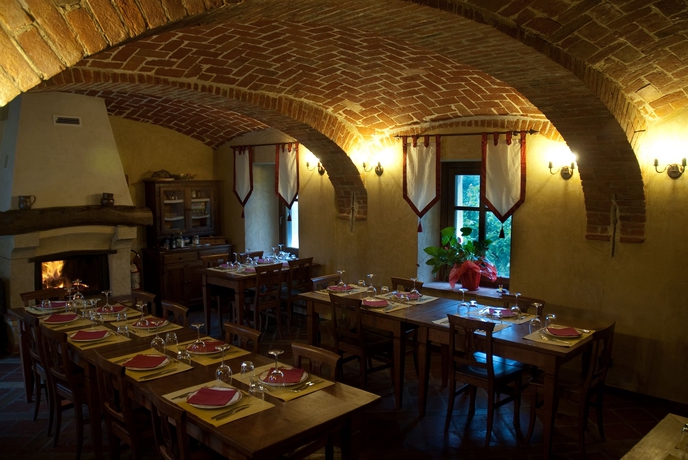 Imagen del bar/restaurante del Hotel La Corte Del Barbio. Foto 3