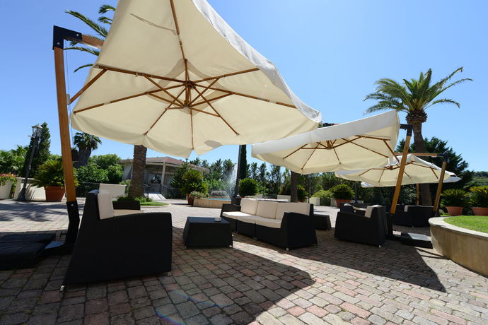 Imagen de los exteriores del Hotel La Corte, Matera. Foto 13