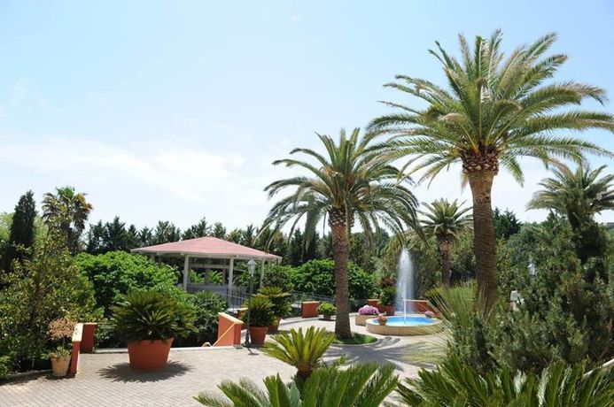 Imagen de los exteriores del Hotel La Corte, Matera. Foto 14