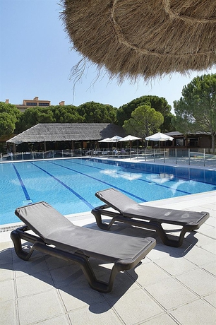 Imagen de la piscina del Hotel La Costa Golf and Beach Resort. Foto 5