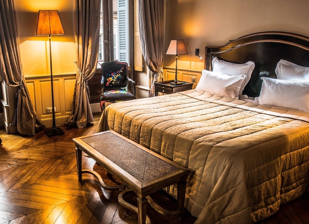 Imagen de la habitación del Hotel La Cour Berbisey. Foto 8
