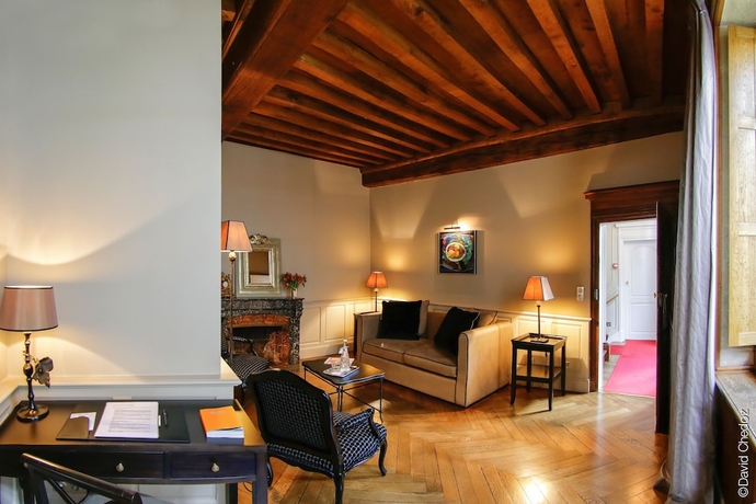 Imagen de la habitación del Hotel La Cour Berbisey. Foto 14