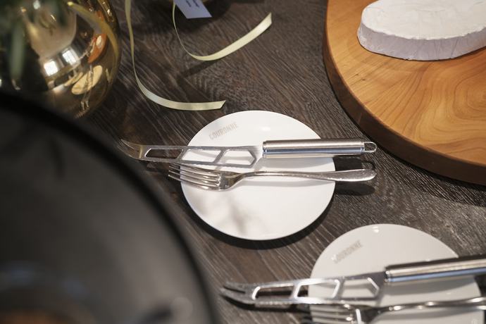 Imagen del bar/restaurante del Hotel La Couronne Atelier Dependance. Foto 4