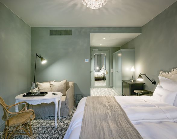 Imagen de la habitación del Hotel La Couronne Atelier Dependance. Foto 19