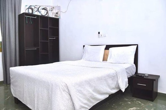 Imagen de la habitación del Hotel La Couronne RW and Suites. Foto 12