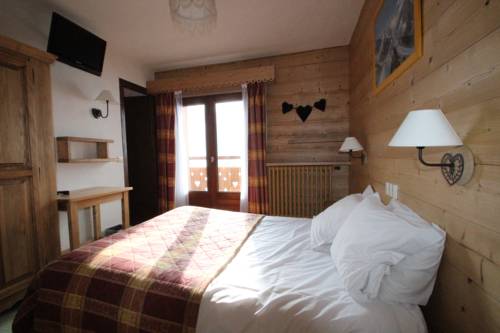 Imagen de la habitación del Hotel La Cr&eacute;maill&egrave;re, Le Grand-Bornand. Foto 5