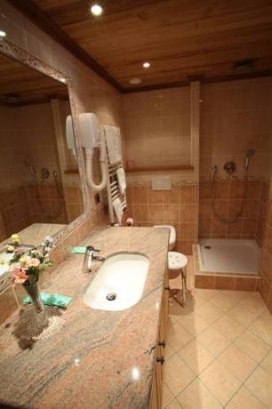 Imagen de la habitación del Hotel La Crémaillère, Megeve. Foto 14