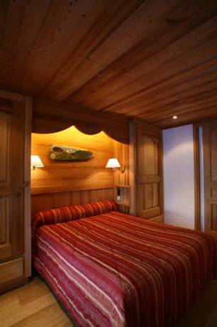 Imagen de la habitación del Hotel La Crémaillère, Megeve. Foto 16