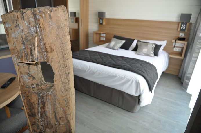 Imagen de la habitación del Hotel La Cremaill&egrave;re, Courseulles-sur-Mer. Foto 9