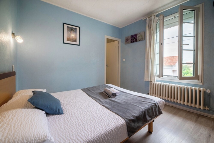 Imagen de la habitación del Hotel La Cremaill&egrave;re, Hagetmau. Foto 7