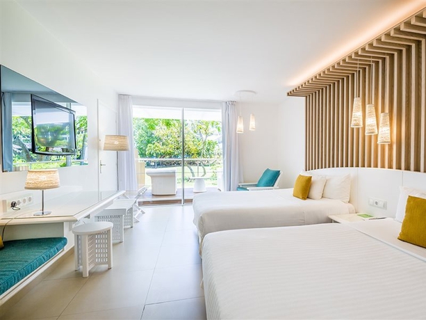 Imagen de la habitación del Hotel La Creole Beach and Spa. Foto 6