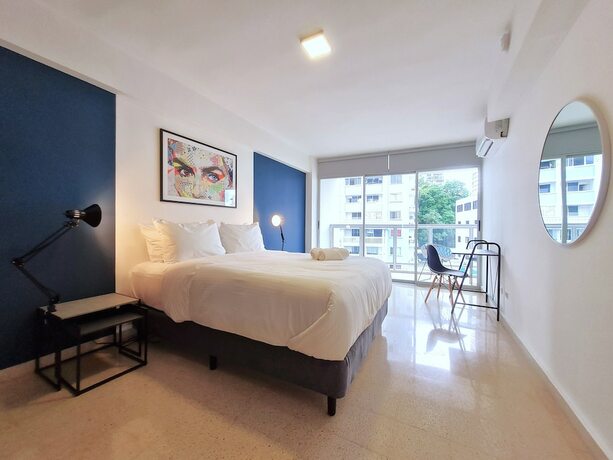 Imagen general del Hotel La Cresta Aparthotel. Foto 10
