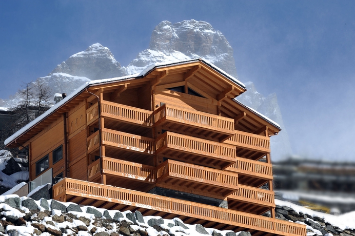 Imagen general del Hotel La Cresta Chalet. Foto 2
