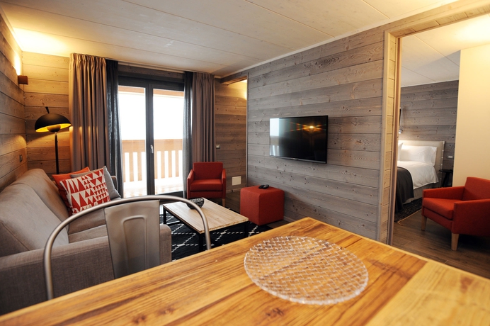 Imagen de la habitación del Hotel La Cresta Chalet. Foto 5