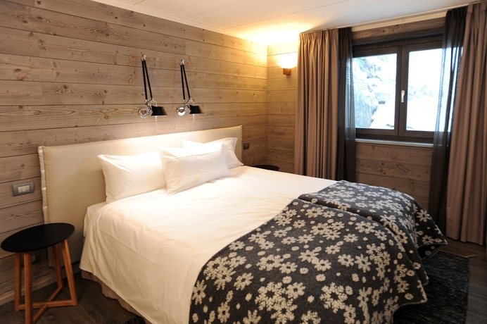Imagen de la habitación del Hotel La Cresta Chalet. Foto 9