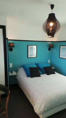 Imagen de la habitación del Hotel La Croisette. Foto 7