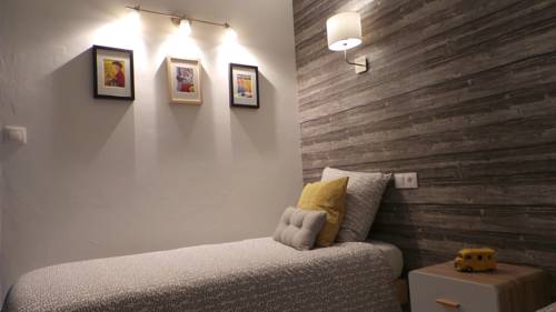 Imagen de la habitación del Hotel La Croisette. Foto 15