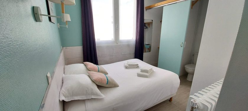 Imagen de la habitación del Hotel La Croisette and Restaurant Bistrot Gantier. Foto 3