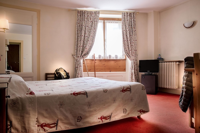 Imagen de la habitación del Hotel La Croix-blanche. Foto 15