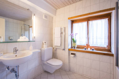 Imagen de la habitación del Hotel La Cruna. Foto 4